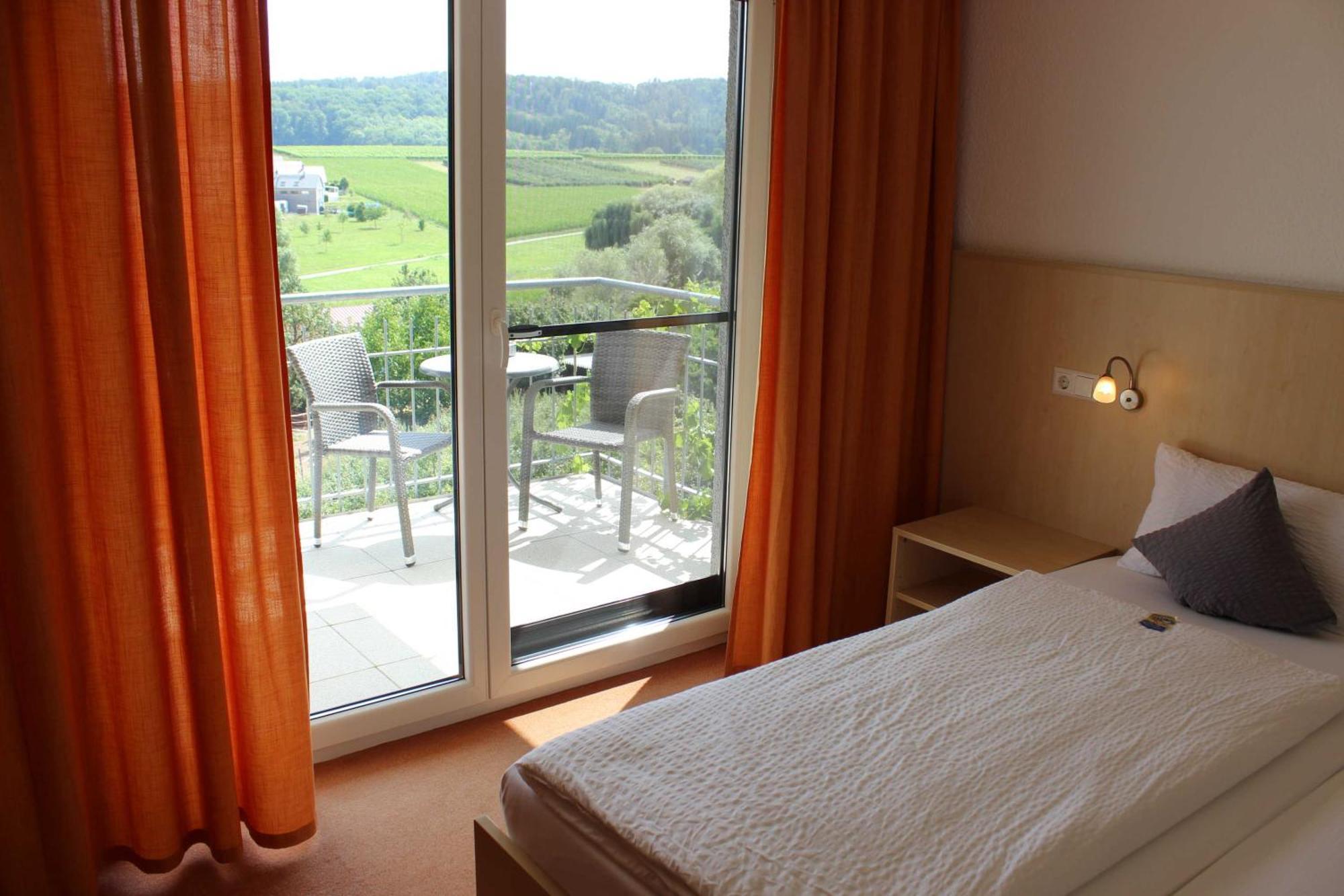Gaestehaus Zum Wolffenturm Lehrensteinsfeld Szoba fotó