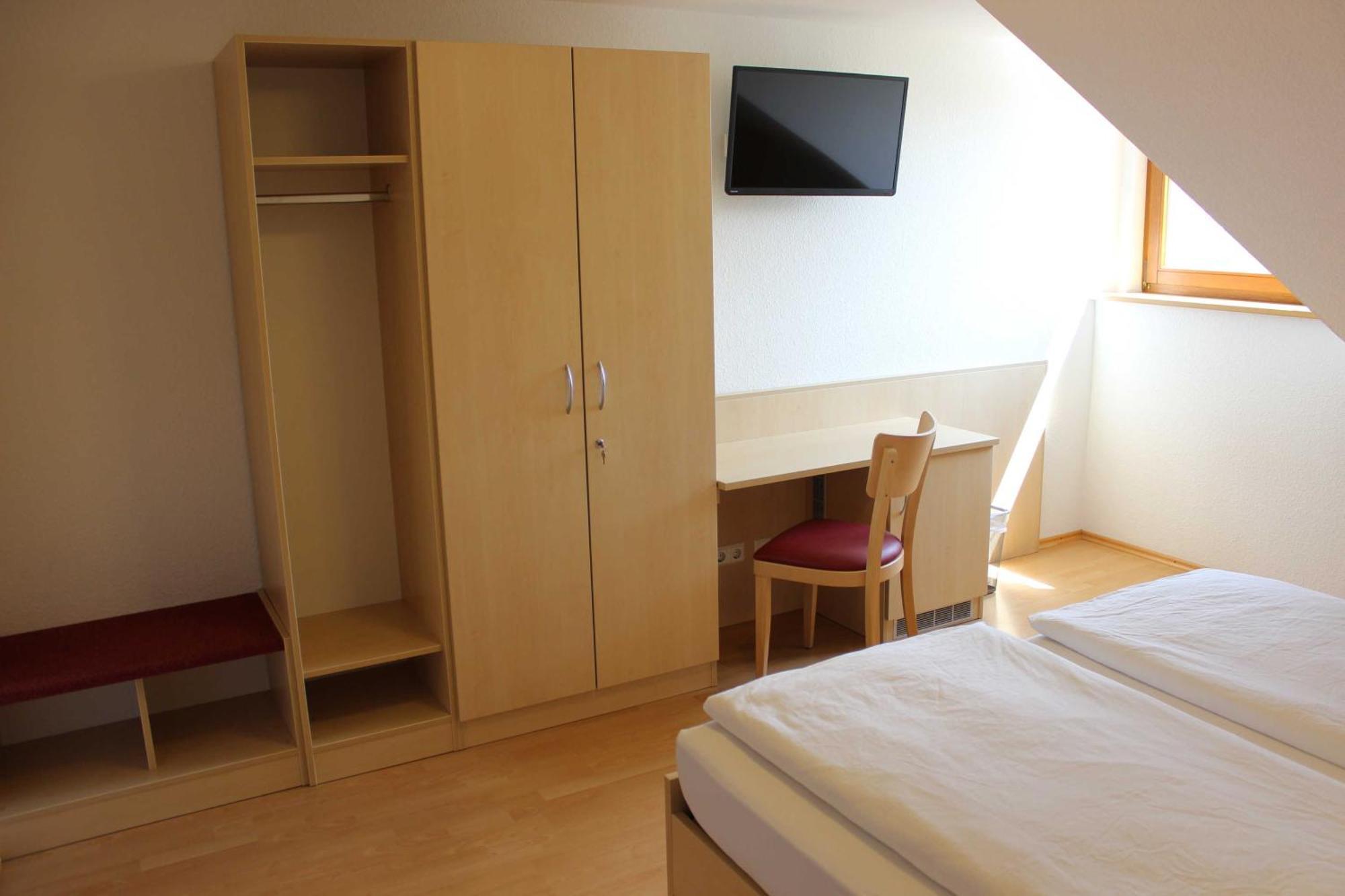 Gaestehaus Zum Wolffenturm Lehrensteinsfeld Szoba fotó
